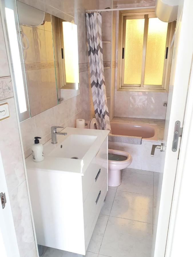 Apartamento En Salou Con Las Vistas Al Port Aventura Exterior photo