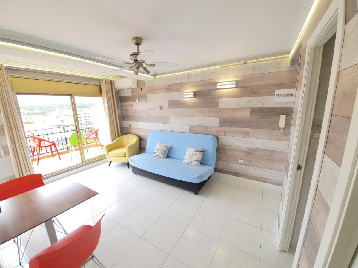 Apartamento En Salou Con Las Vistas Al Port Aventura Exterior photo