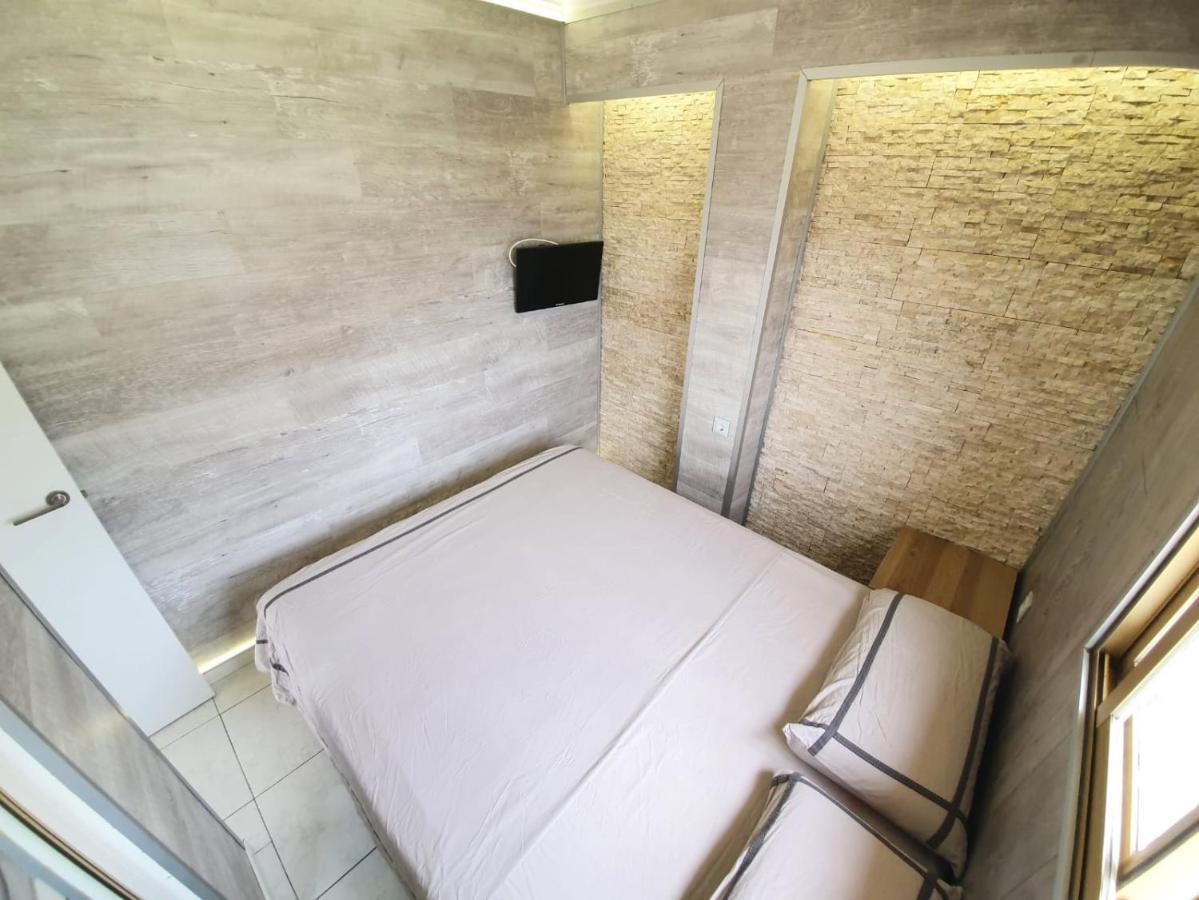 Apartamento En Salou Con Las Vistas Al Port Aventura Exterior photo
