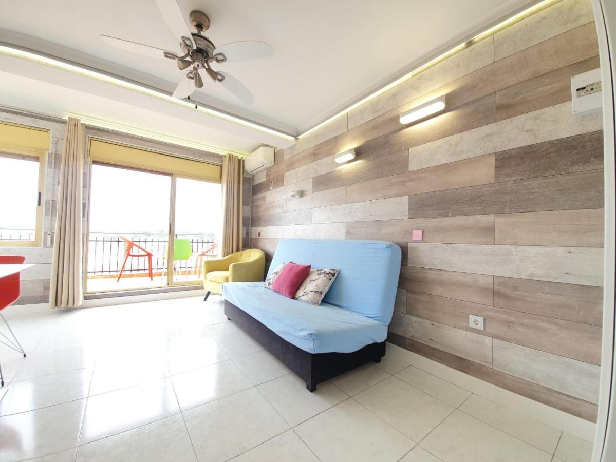 Apartamento En Salou Con Las Vistas Al Port Aventura Exterior photo